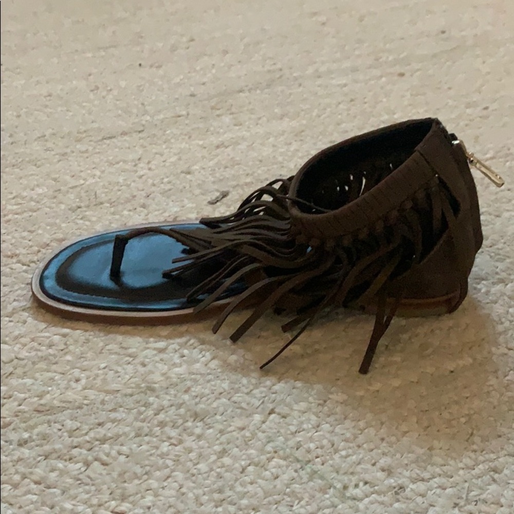 Tod’s sandals